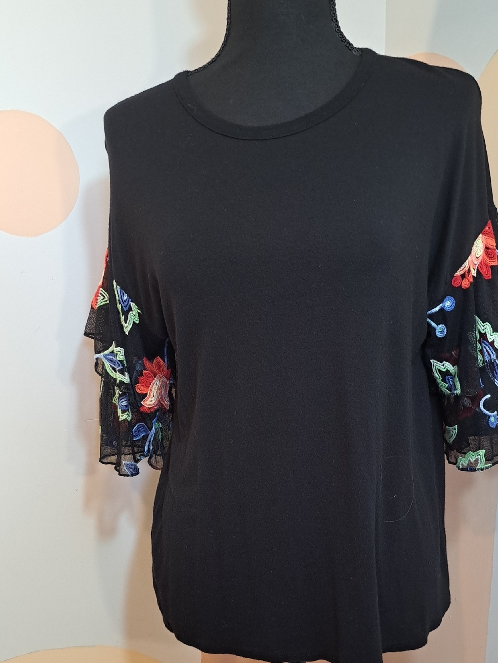 Kim & Cami Black Cold-Shoulder Tee with Multicolor Embroidered Sleeves